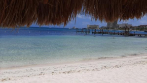 Cancun beachfront 417